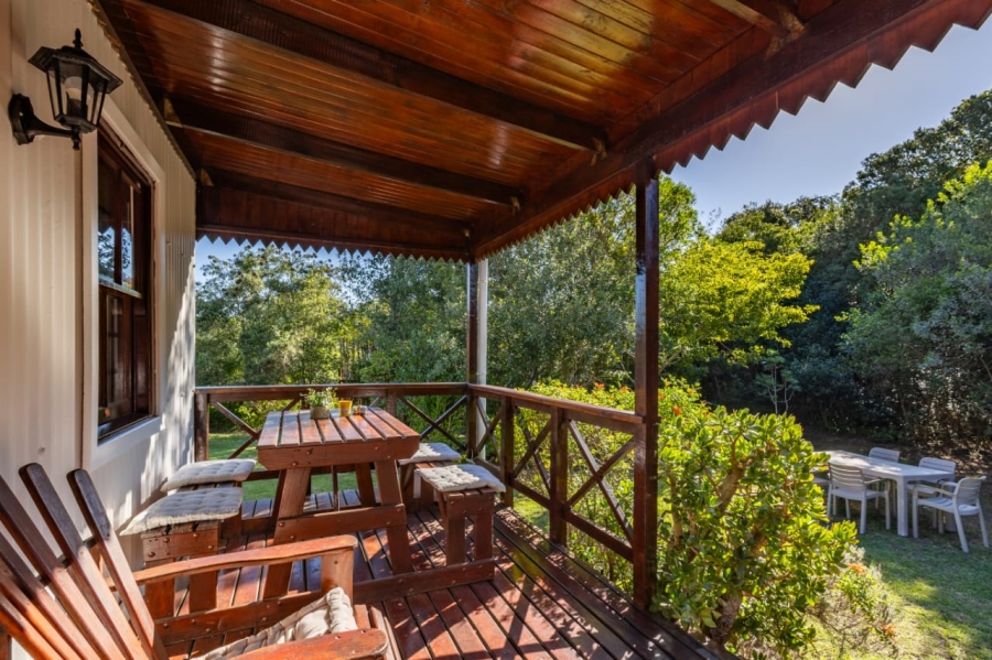 To Let 2 Bedroom Property for Rent in Rheenendal Western Cape